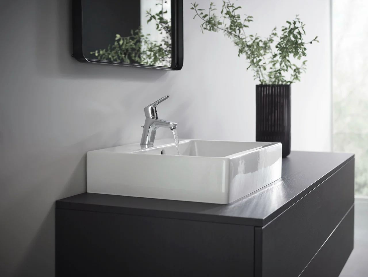 Hansgrohe Waschtischmischer Focus 70, drucklos chrom, Einhebel-Waschtischmischer mit Zugstangen-Ablaufgarnitur, Ausladung 101 mm, Auslaufhöhe 53 mm