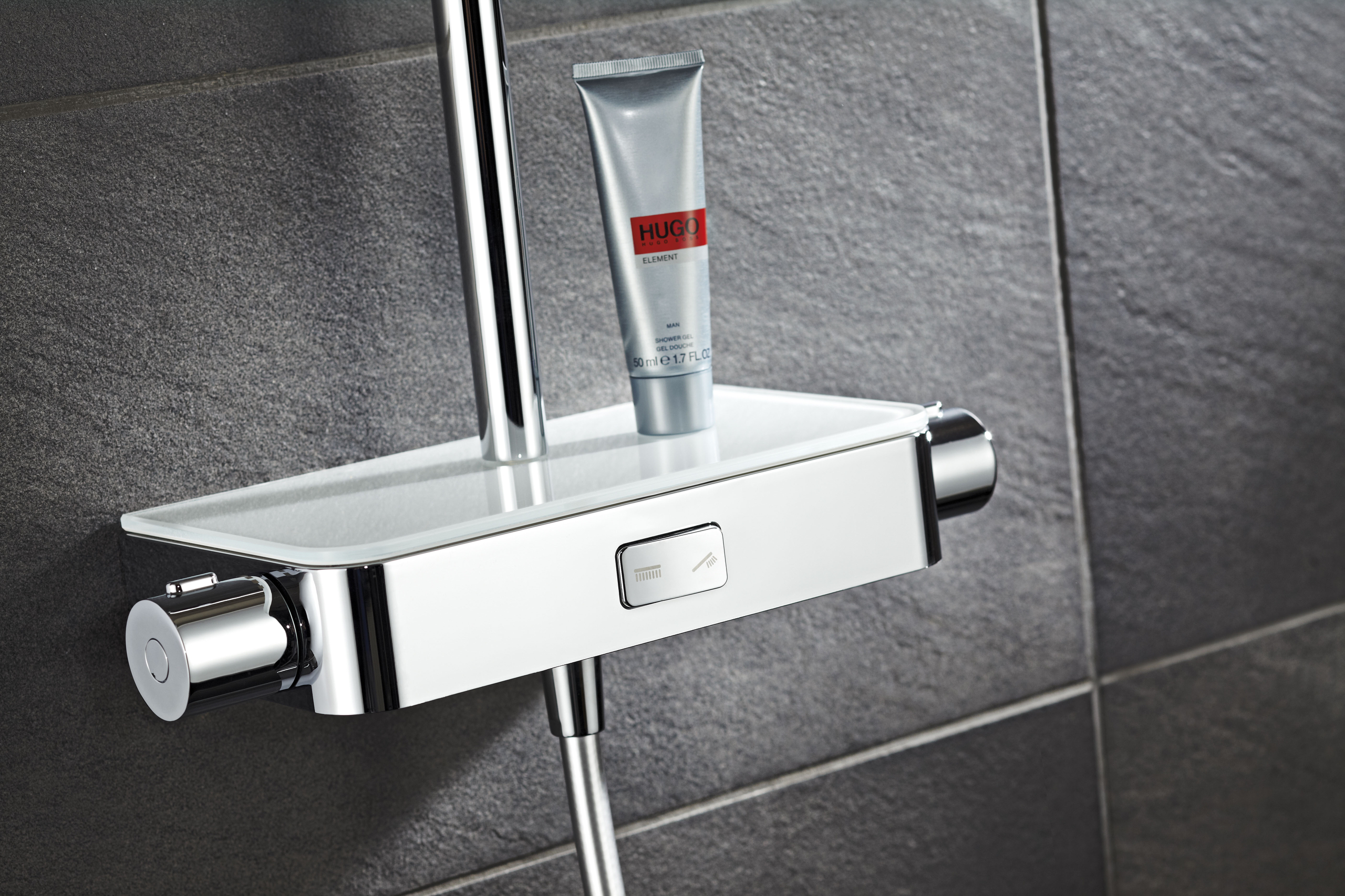 HSK Shower-Set Umsteller „RS 200 AquaSwitch Thermostat“ mit Ablage Ausladung 385 mm in schwarz / chrom HSK Shower-Set Umsteller „RS 200 AquaSwitch Thermostat“ mit Ablage Ausladung 385 mm in schwarz / chrom