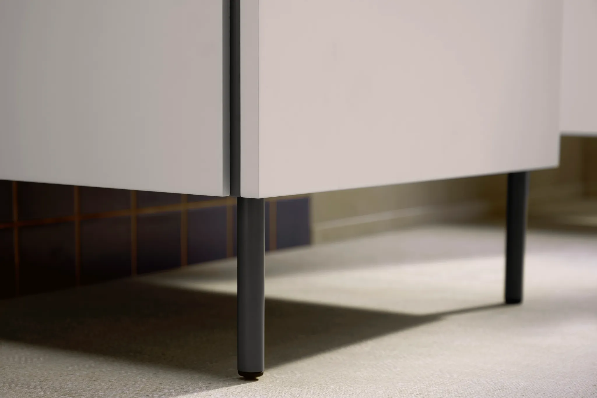 Xilesa E Möbelfüße 145/20, 2 Stück, Schiefergrau Matt Xilesa E Möbelfüße 145/20, 2 Stück, Schiefergrau Matt