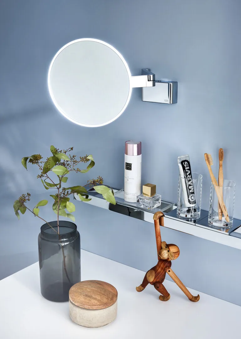 LED-Kosmetikspiegel evo 2-armig, 5-fach, rund, Direktanschluss, 2 Schalter, Farbwechsel, dimmbar D: 209 mm, chrom LED-Kosmetikspiegel evo 2-armig, 5-fach, rund, Direktanschluss, 2 Schalter, Farbwechsel, dimmbar D: 209 mm, chrom