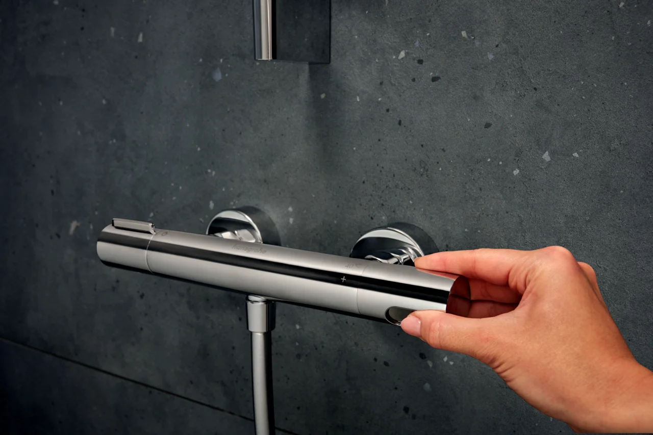 Hansgrohe Ecostat Element Brausethermostat Aufputz Chrom, DN15, Temperatur- und Volumensteuerung, EcoStop+ Taste begrenzt Wasserverbrauch auf 6 l/min, maximale Durchflussmenge bei 3 bar: 17 l/min, min. Betriebsdruck: 1 bar, max. Betriebsdruck: 10 bar, Si Hansgrohe Ecostat Element Brausethermostat Aufputz Chrom, DN15, Temperatur- und Volumensteuerung, EcoStop+ Taste begrenzt Wasserverbrauch auf 6 l/min, maximale Durchflussmenge bei 3 bar: 17 l/min, min. Betriebsdruck: 1 bar, max. Betriebsdruck: 10 bar, Si