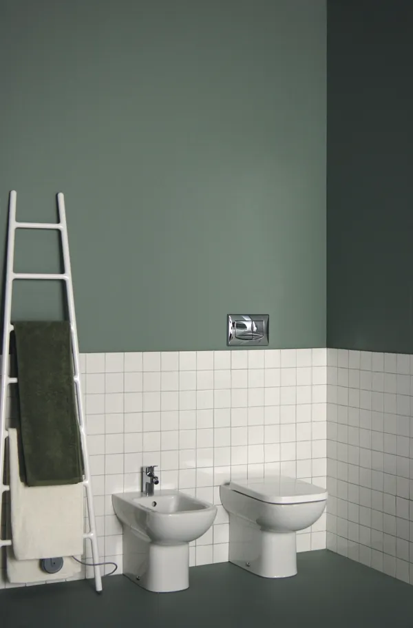 Ideal Standard Bidet „i.lifeA“, Befestigung sichtbar 35,5 × 54 × 40 cm Ideal Standard Bidet „i.lifeA“, Befestigung sichtbar 35,5 × 54 × 40 cm