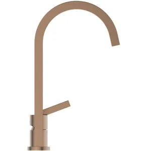 2-Loch-Küchenarmatur Gusto Ausladung 204mm eckiger Auslauf Brushed Gold 2-Loch-Küchenarmatur Gusto Ausladung 204mm eckiger Auslauf Brushed Gold