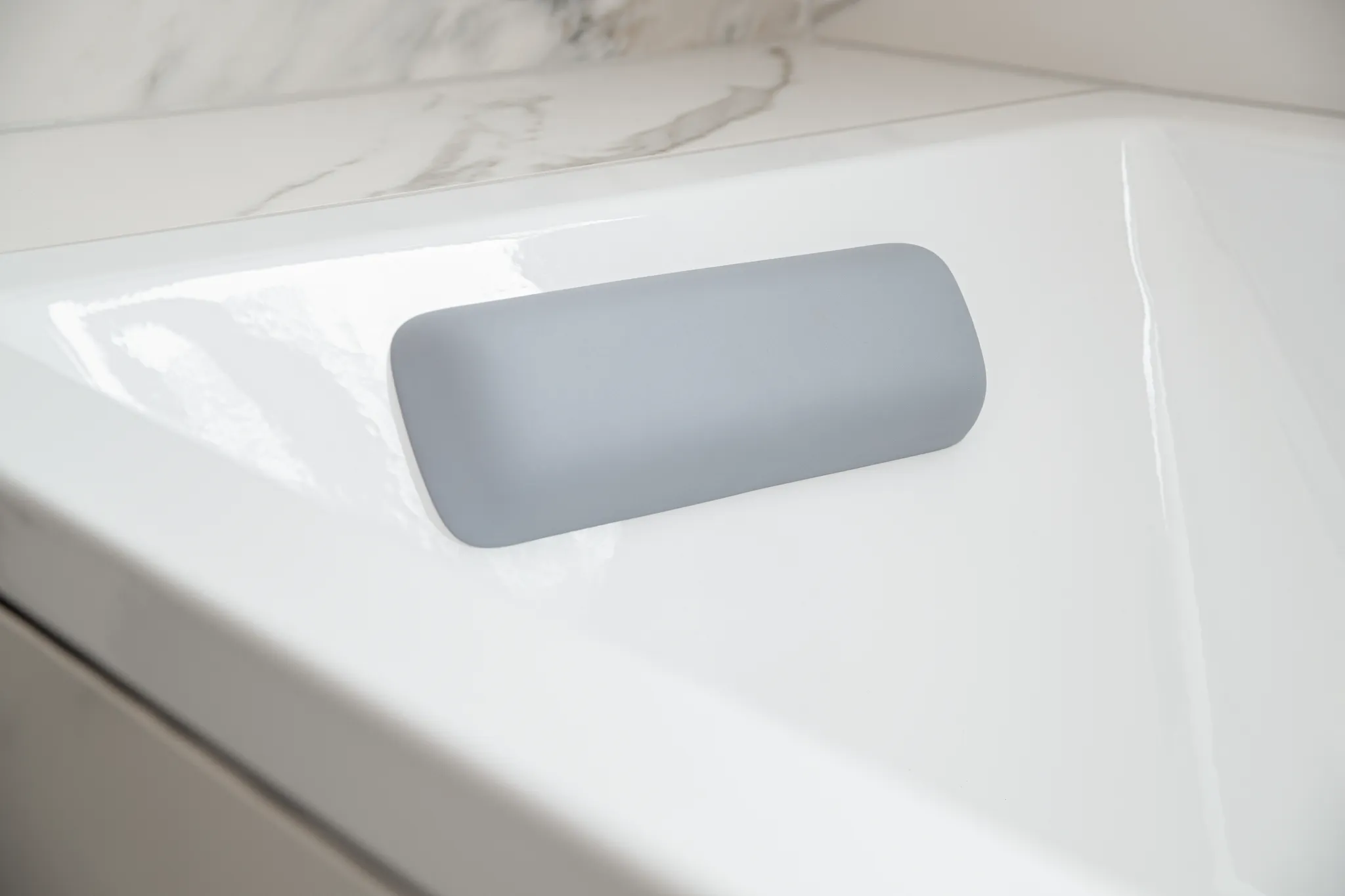 Kaldewei Multifunktionskissen „Experience“ 35 × 12 cm in grau (2 Stück) Kaldewei Multifunktionskissen „Experience“ 35 × 12 cm in grau (2 Stück)