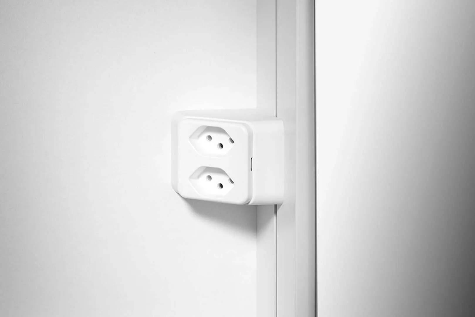 Schneider Spiegelschrank LOW plus 15 LED, Modell LOP15 70/2/LED, 4000K, weiß, Schweizer Ausführung Schneider Spiegelschrank LOW plus 15 LED, Modell LOP15 70/2/LED, 4000K, weiß, Schweizer Ausführung