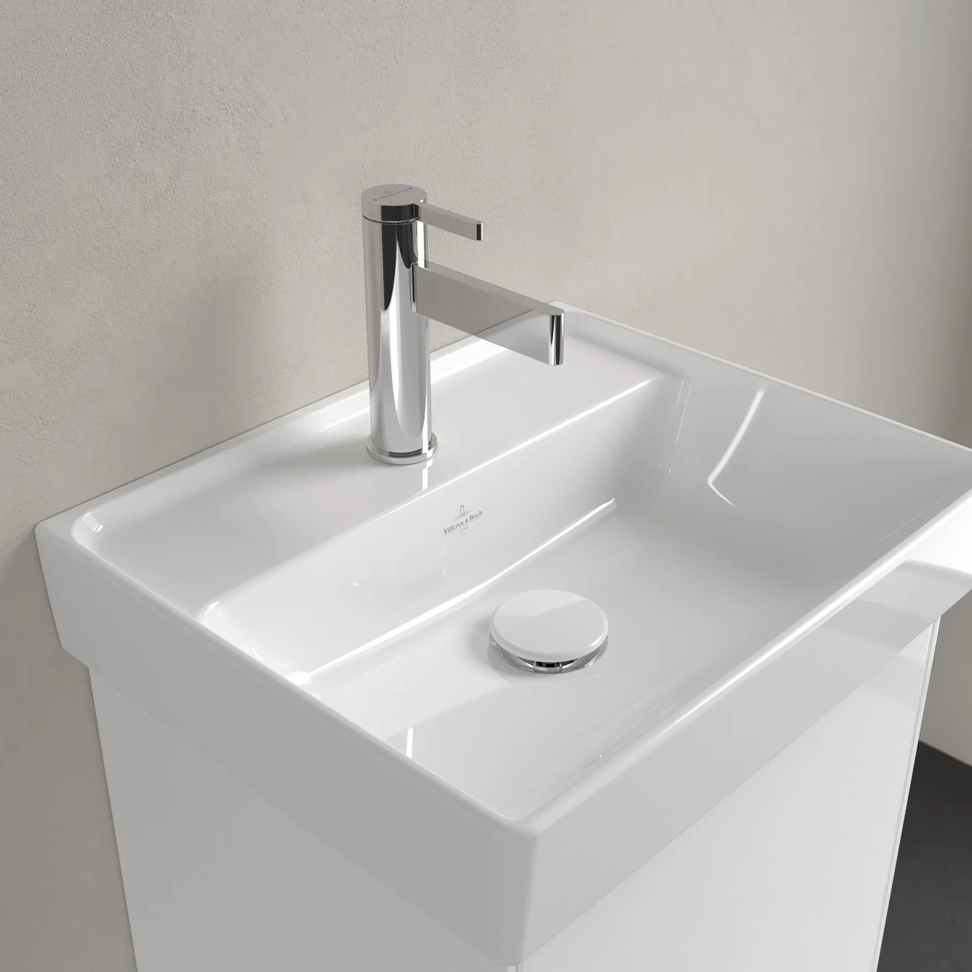 Villeroy & Boch Handwaschbecken aus TitanCeram „Collaro“ 450 × 370 × 150 mm, mit Hahnlochbohrung, Hahnlochposition mittig in Weiß Alpin Villeroy & Boch Handwaschbecken aus TitanCeram „Collaro“ 450 × 370 × 150 mm, mit Hahnlochbohrung, Hahnlochposition mittig in Weiß Alpin