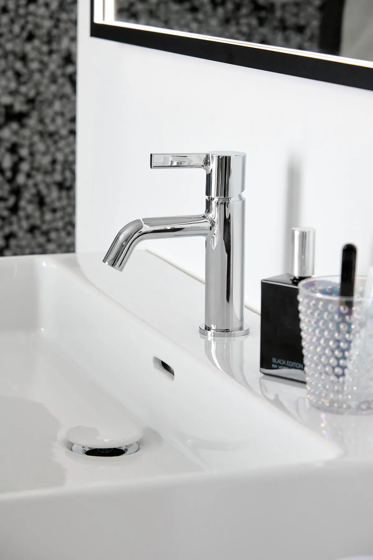 Ideal Standard Waschtischarmatur Joy Arm, Ausladung 110mm, Chrom Ideal Standard Waschtischarmatur Joy Arm, Ausladung 110mm, Chrom