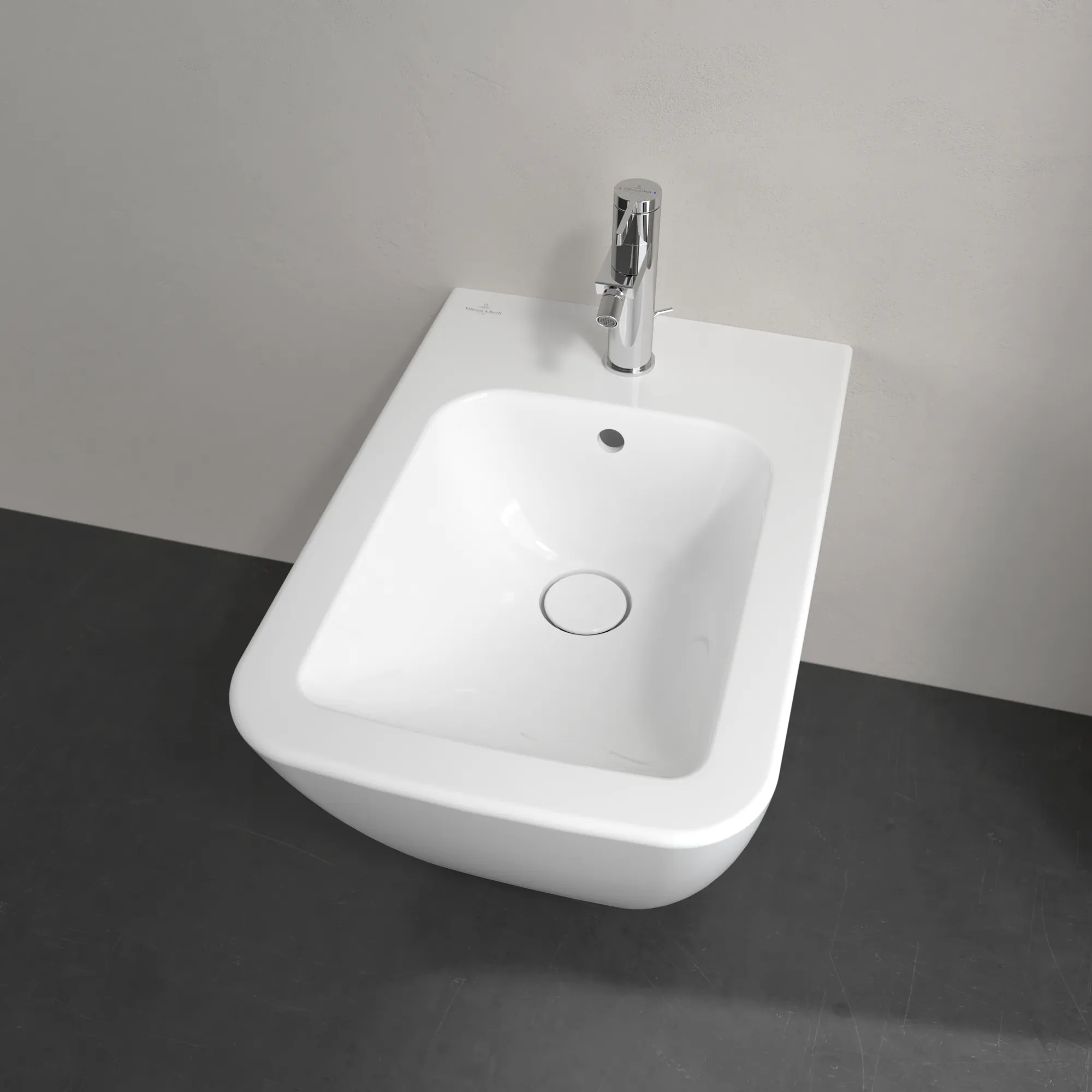 Villeroy & Boch Bidet „Finion“, Befestigung verdeckt, mit Hahnlochbohrung 375 × 320 × 560 mm in Weiß Alpin, mit CeramicPlus Villeroy & Boch Bidet „Finion“, Befestigung verdeckt, mit Hahnlochbohrung 375 × 320 × 560 mm in Weiß Alpin, mit CeramicPlus