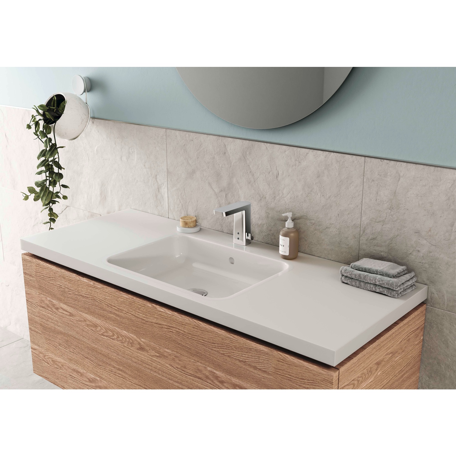 Hansa Waschtischarmatur, elektronisch „Stela“ Ausladung 105 mm in Chrom Hansa Waschtischarmatur, elektronisch „Stela“ Ausladung 105 mm in Chrom