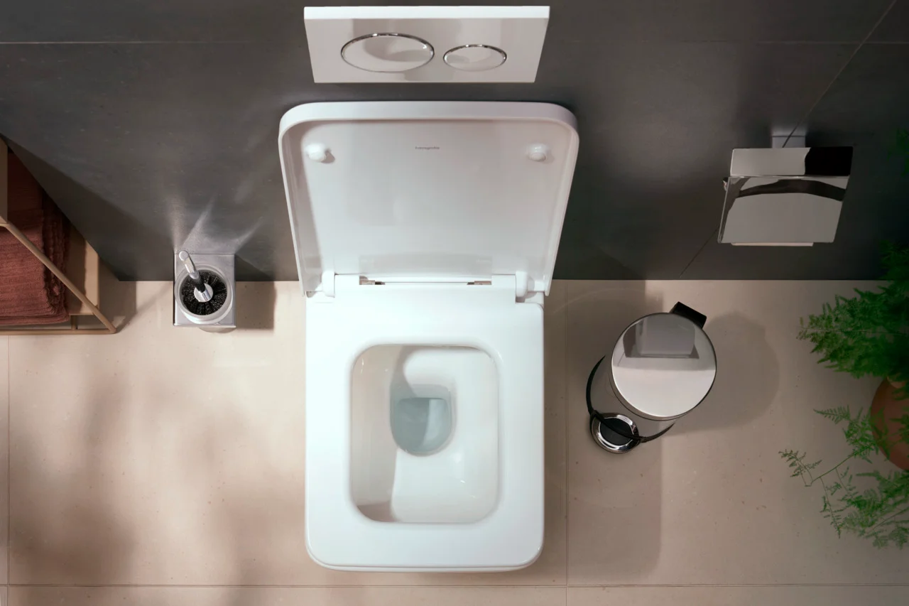 Hansgrohe EluPura Original Q Wand-WC, spülrandlos, glänzend, 540 mm Höhe, horizontaler Abgang, AquaChannel Flush