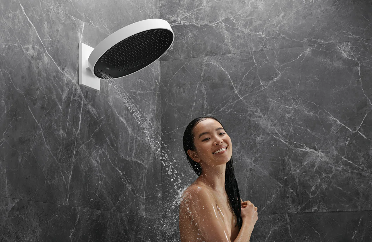 Hansgrohe Rainfinity Kopfbrause 360° 3jet, Wandmontage mattweiß, 360 mm Brausekopfgröße, DN15 Anschluss