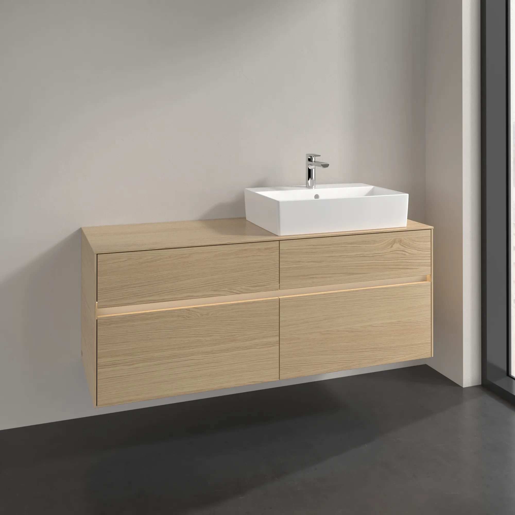 Villeroy & Boch Waschtischunterschrank „Collaro“ 1400 × 548 × 500 mm Nordic Oak, mit Beleuchtung, für Becken rechts Villeroy & Boch Waschtischunterschrank „Collaro“ 1400 × 548 × 500 mm Nordic Oak, mit Beleuchtung, für Becken rechts