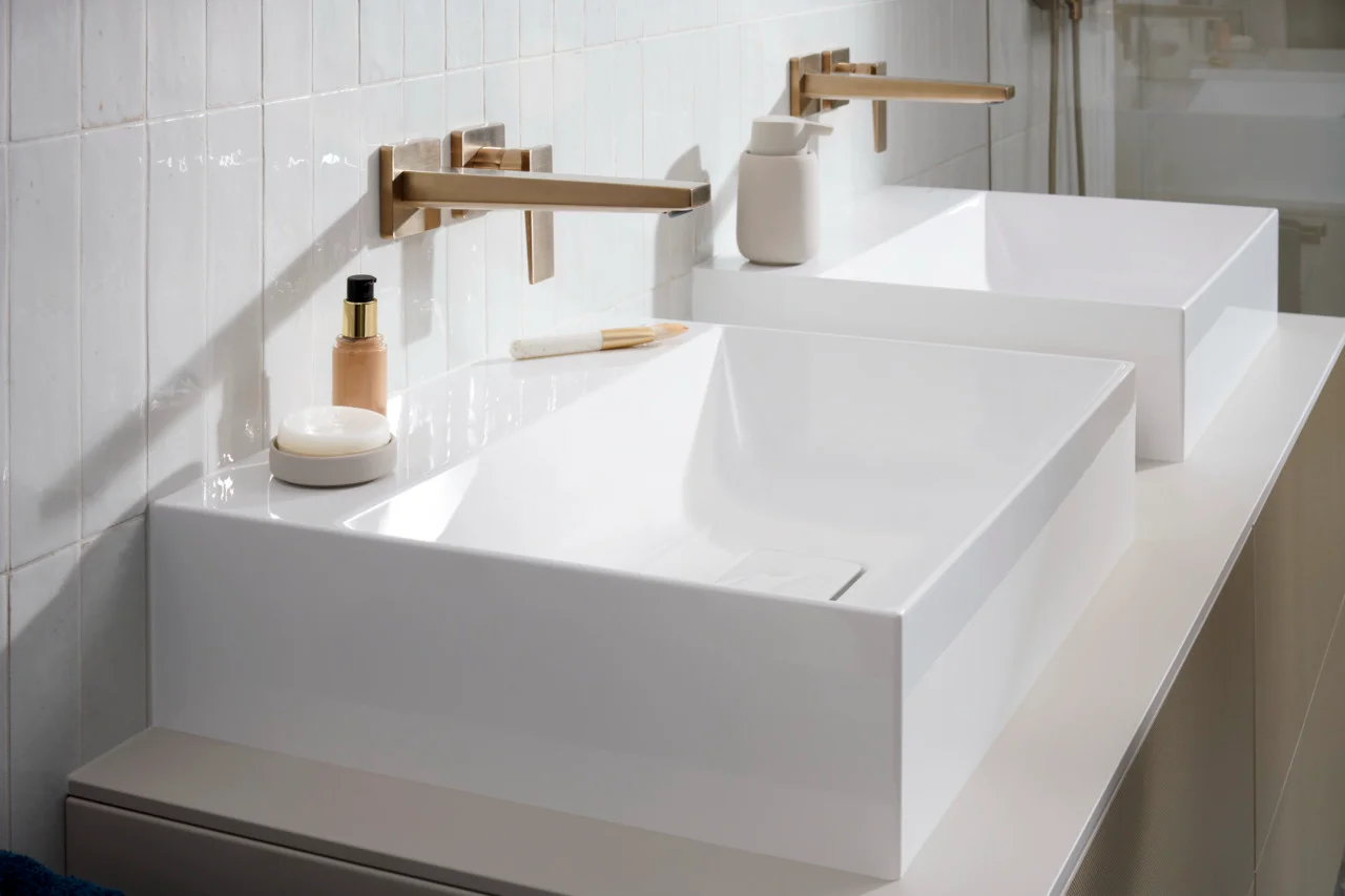 Hansgrohe Xevolos E Aufsatzwaschtisch, Keramik, weiß, 600x480 mm, 140 mm Höhe, ohne Hahnloch und Überlauf