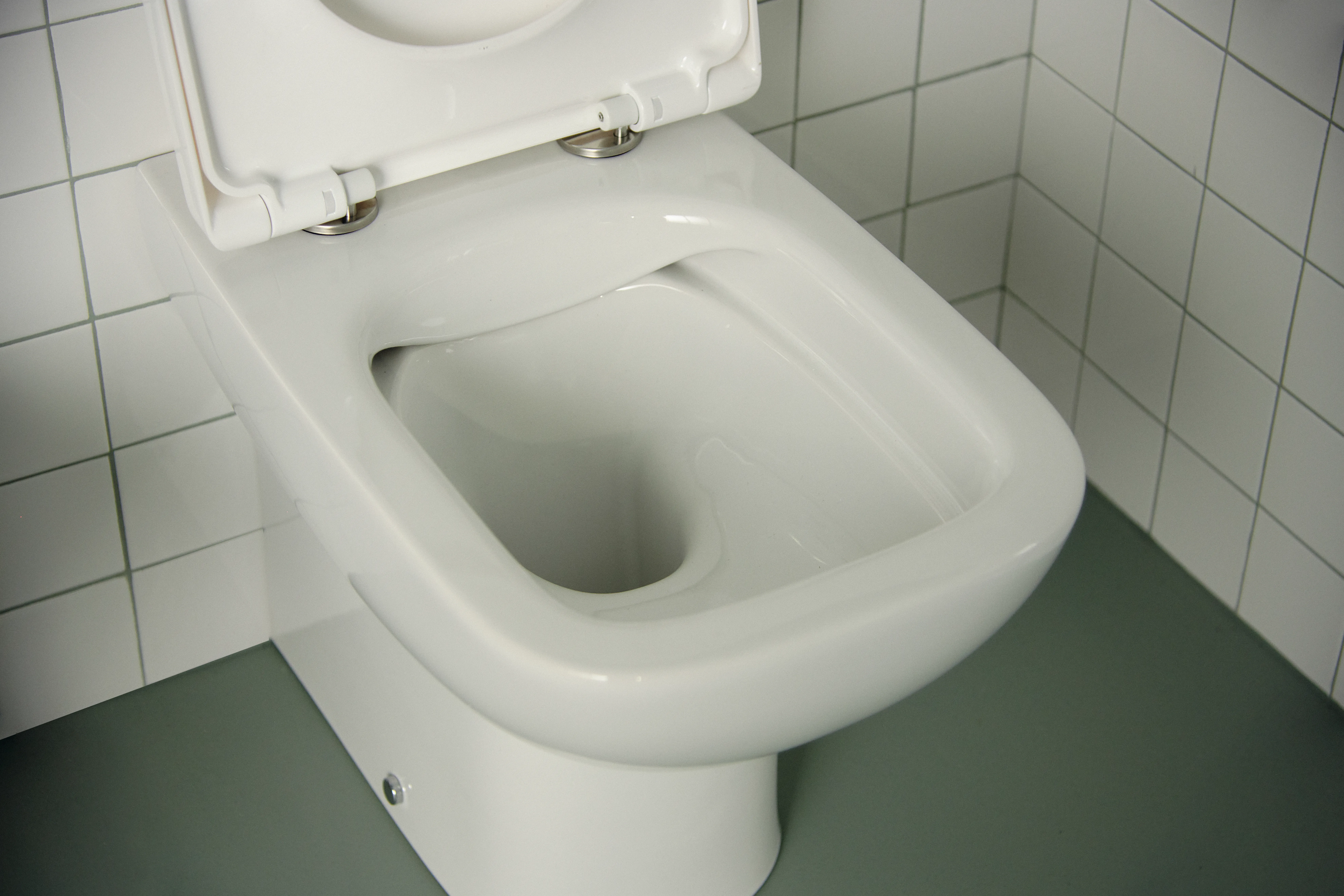 WC „i.lifeA“ 35,5 × 40 × 54 cm WC „i.lifeA“ 35,5 × 40 × 54 cm