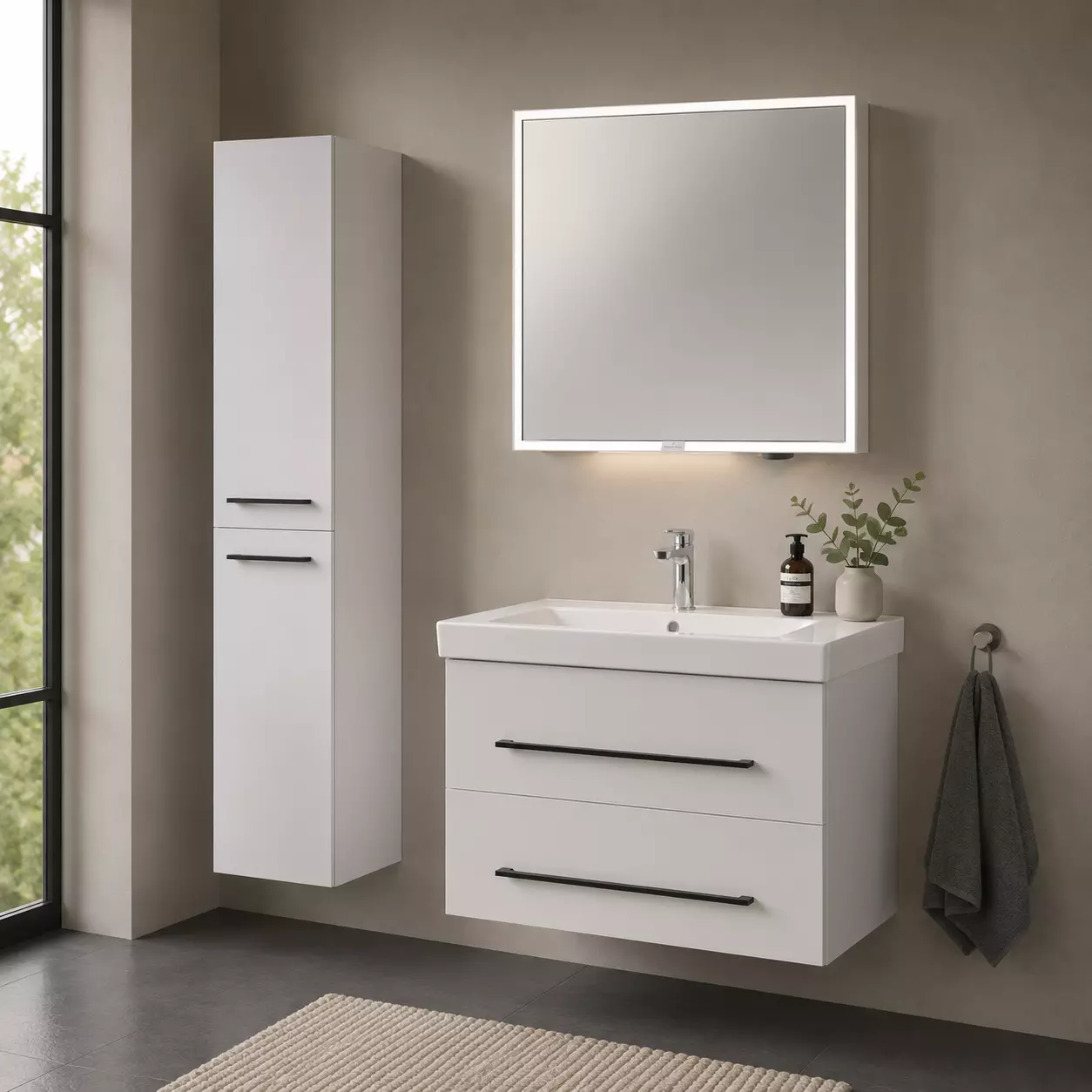 Villeroy & Boch Badmöbelset aus Waschbecken, Unterschrank, Spiegelschrank und Hochschrank in Brilliant White Villeroy & Boch Badmöbelset aus Waschbecken, Unterschrank, Spiegelschrank und Hochschrank in Brilliant White