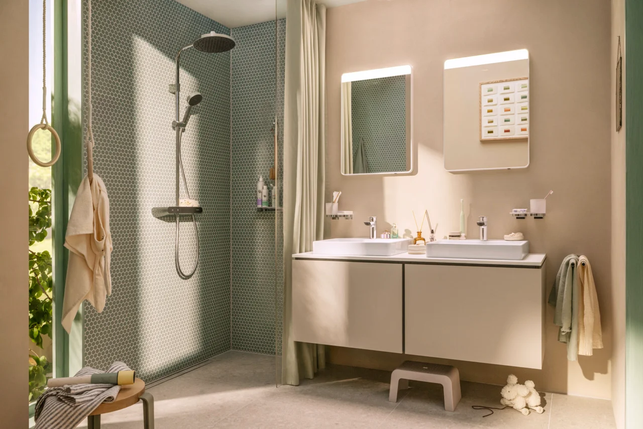 Activera S Showerpipe 240 1jet EcoSmart mit ShowerTablet Select 360 Varia, Oberfläche: Chrom