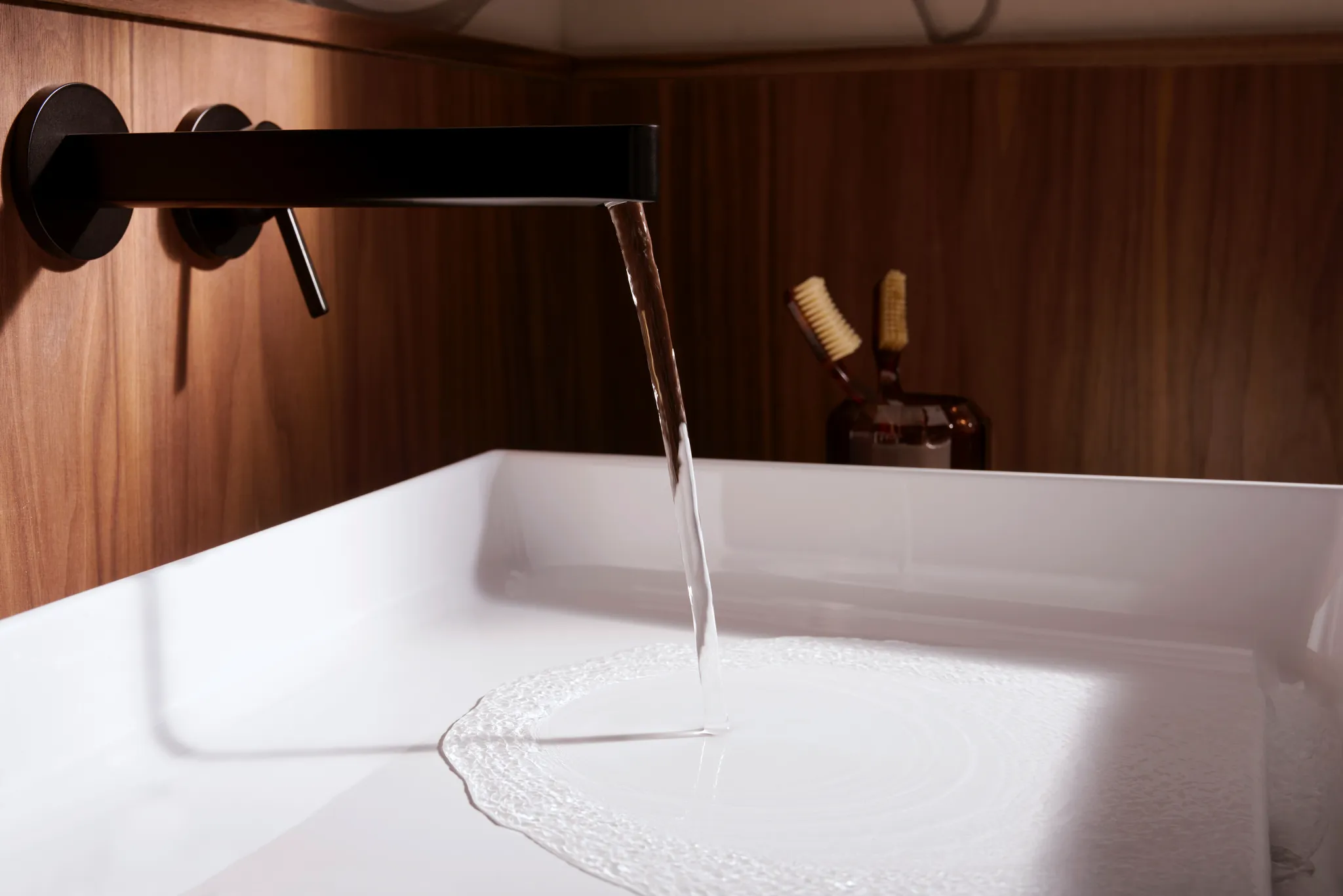 Xuniva Evo E Aufsatzwaschtisch 400/400 ohne Hahnloch und Überlauf, SmartClean, HygieneEffect, Weiß Xuniva Evo E Aufsatzwaschtisch 400/400 ohne Hahnloch und Überlauf, SmartClean, HygieneEffect, Weiß