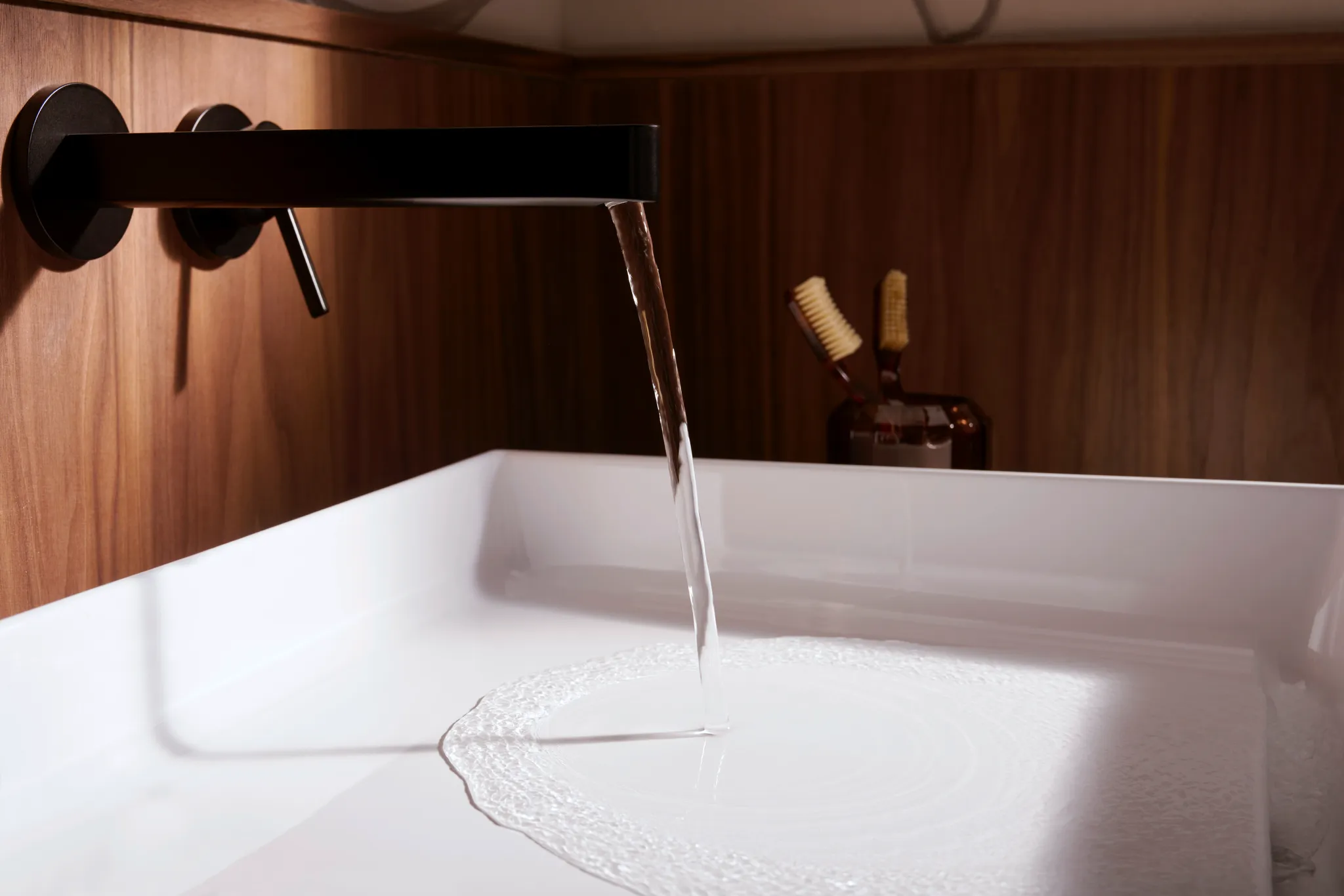 Hansgrohe Xuniva Evo E Aufsatzwaschtisch 400⁄400 ohne Hahnloch und Überlauf, Weiß Hansgrohe Xuniva Evo E Aufsatzwaschtisch 400⁄400 ohne Hahnloch und Überlauf, Weiß