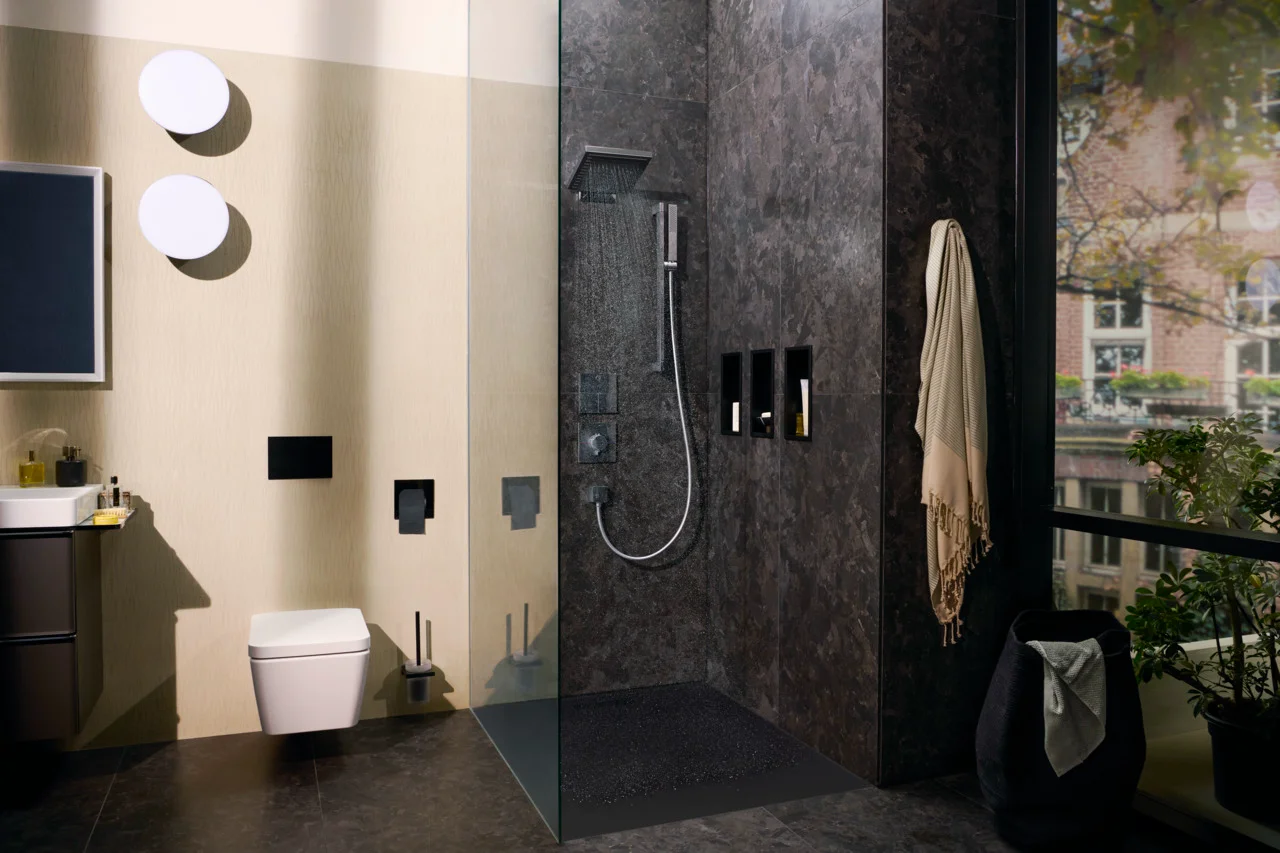 Hansgrohe FixFit Wandanschluss Square mit Rückflussverhinderer, Chrom, Anschlusswinkel aus Kunststoff, Material Abdeckung: Kunststoff, Anschlussart: G 1/2 Hansgrohe FixFit Wandanschluss Square mit Rückflussverhinderer, Chrom, Anschlusswinkel aus Kunststoff, Material Abdeckung: Kunststoff, Anschlussart: G 1/2