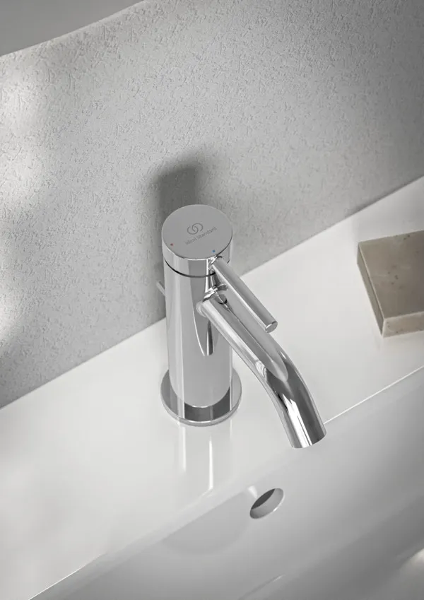 Ideal Standard Waschtischarmatur Ceraline Nuovo H85 Ausladung 90mm mit Ablaufgarnitur BlueStart Chrom Ideal Standard Waschtischarmatur Ceraline Nuovo H85 Ausladung 90mm mit Ablaufgarnitur BlueStart Chrom