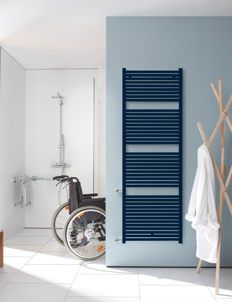 Zehnder Design-Heizkörper Toga elektrisch TE-120-060/GD, RAL 9010, 1.173 x 35 x 600 mm, spritzwassergeschützt (IP44), 230 V, mit Funksteuerung