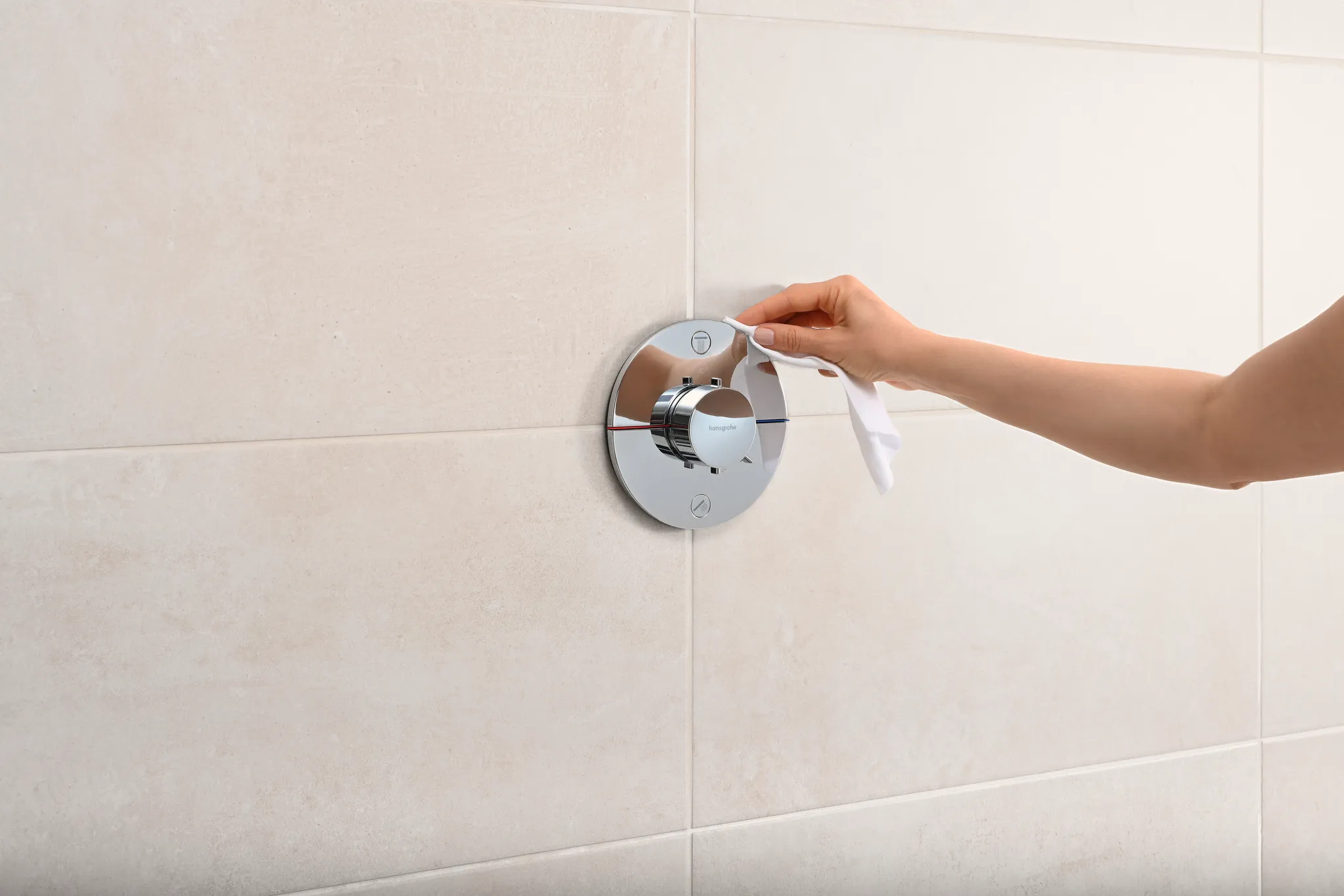 ShowerSelect Comfort S Thermostat Unterputz für 2 Verbraucher Chrom ShowerSelect Comfort S Thermostat Unterputz für 2 Verbraucher Chrom