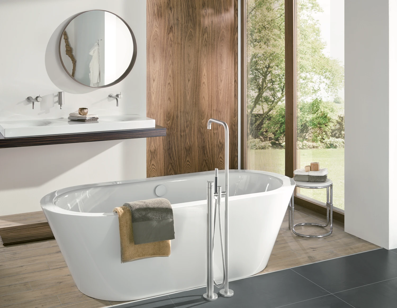 Bette Badewanne „BetteStarlet Oval Silhouette“ freistehend oval 150 × 80 cm in Weiß, /