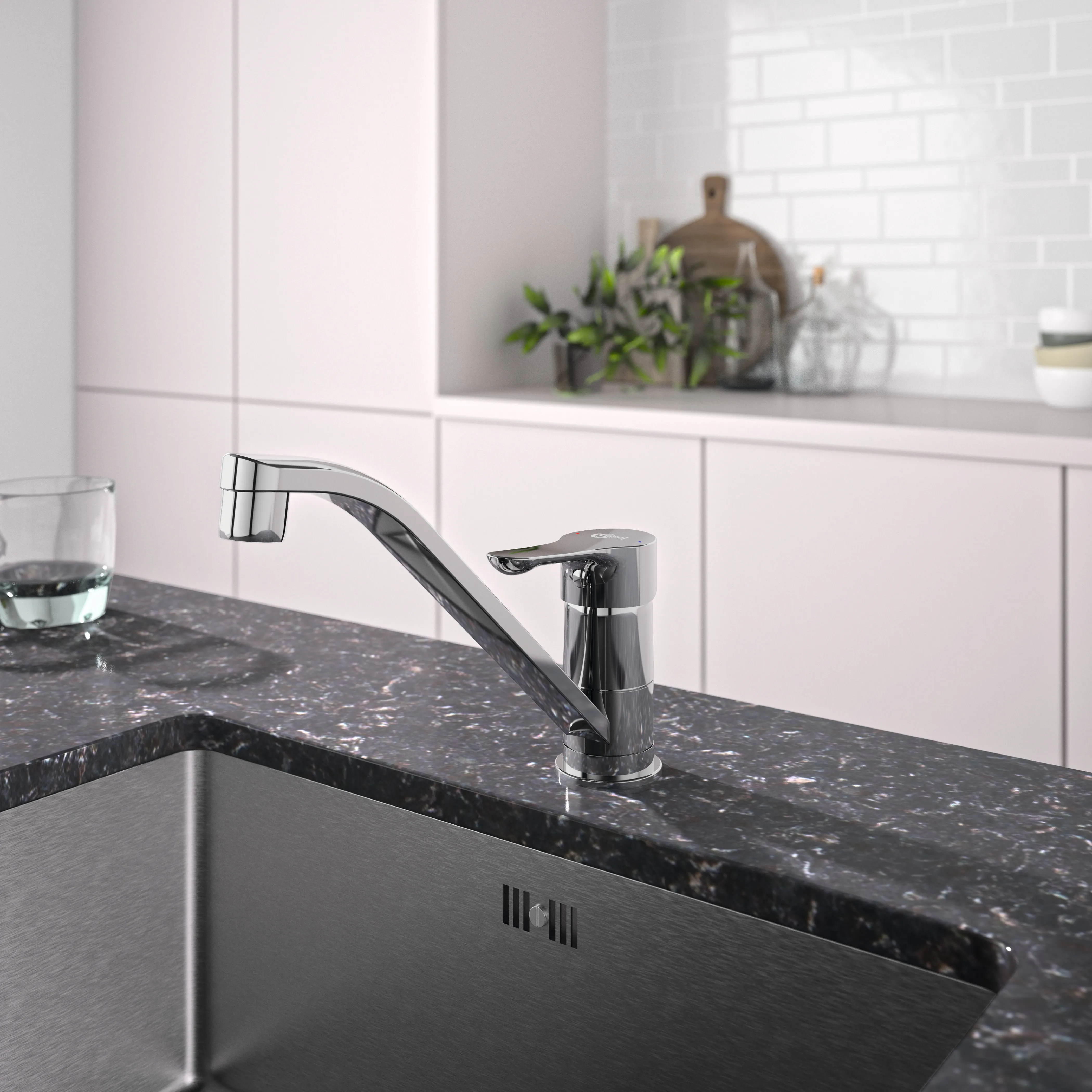 Küchenarmatur Alpha, Ausladung 224mm, Chrom Küchenarmatur Alpha, Ausladung 224mm, Chrom