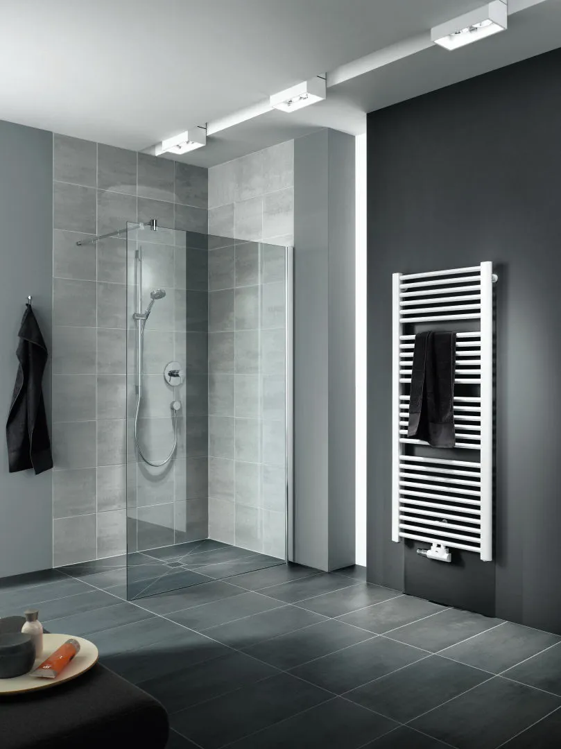 Kermi Duschdesign Walk-In-Duschkabine WALK-IN Wall „PASA XP“ Glas Klar, Profile Silber Mattglanz, BV: 720 - 750 mm WE: 730 - 760 mm H: 1850 mm Kermi Duschdesign Walk-In-Duschkabine WALK-IN Wall „PASA XP“ Glas Klar, Profile Silber Mattglanz, BV: 720 - 750 mm WE: 730 - 760 mm H: 1850 mm