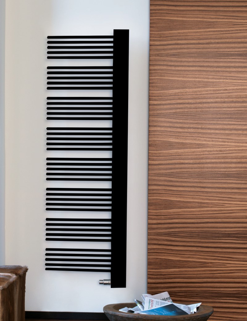 Design-Heizkörper Yucca Cover von Zehnder - 1828x55x582 mm, RAL 9017, montagefertig mit Wandkonsolen