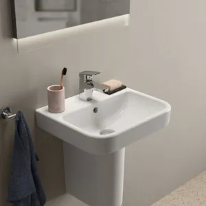 Waschbecken „i.lifeB“ 45 × 38 × 16 cm, Hahnlochposition mittig Waschbecken „i.lifeB“ 45 × 38 × 16 cm, Hahnlochposition mittig