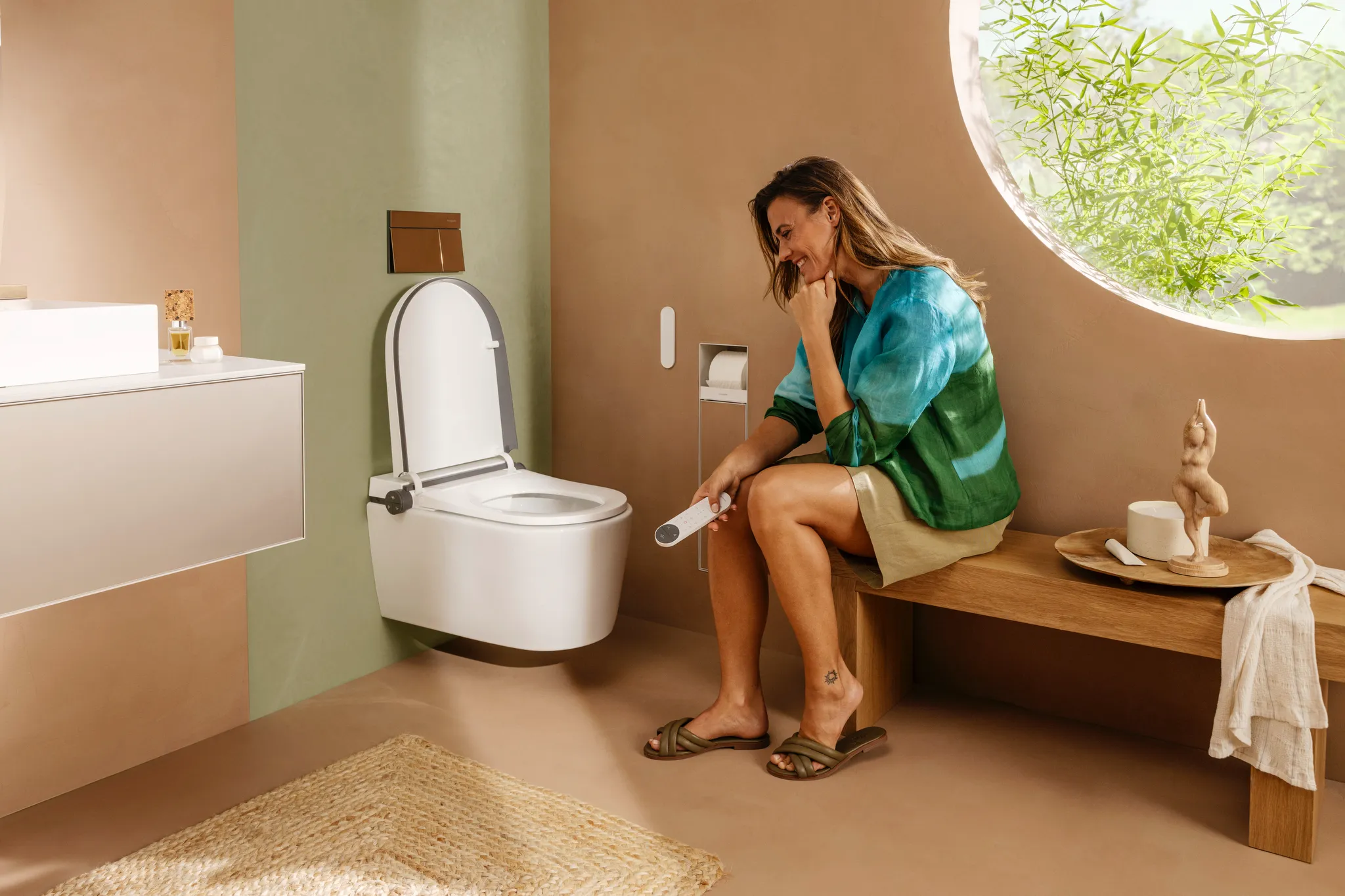 LavaPura Element S Wand-Dusch-WC Komplett Set AquaHelix Flush, SmartClean, HygieneEffect, Weiß LavaPura Element S Wand-Dusch-WC Komplett Set AquaHelix Flush, SmartClean, HygieneEffect, Weiß