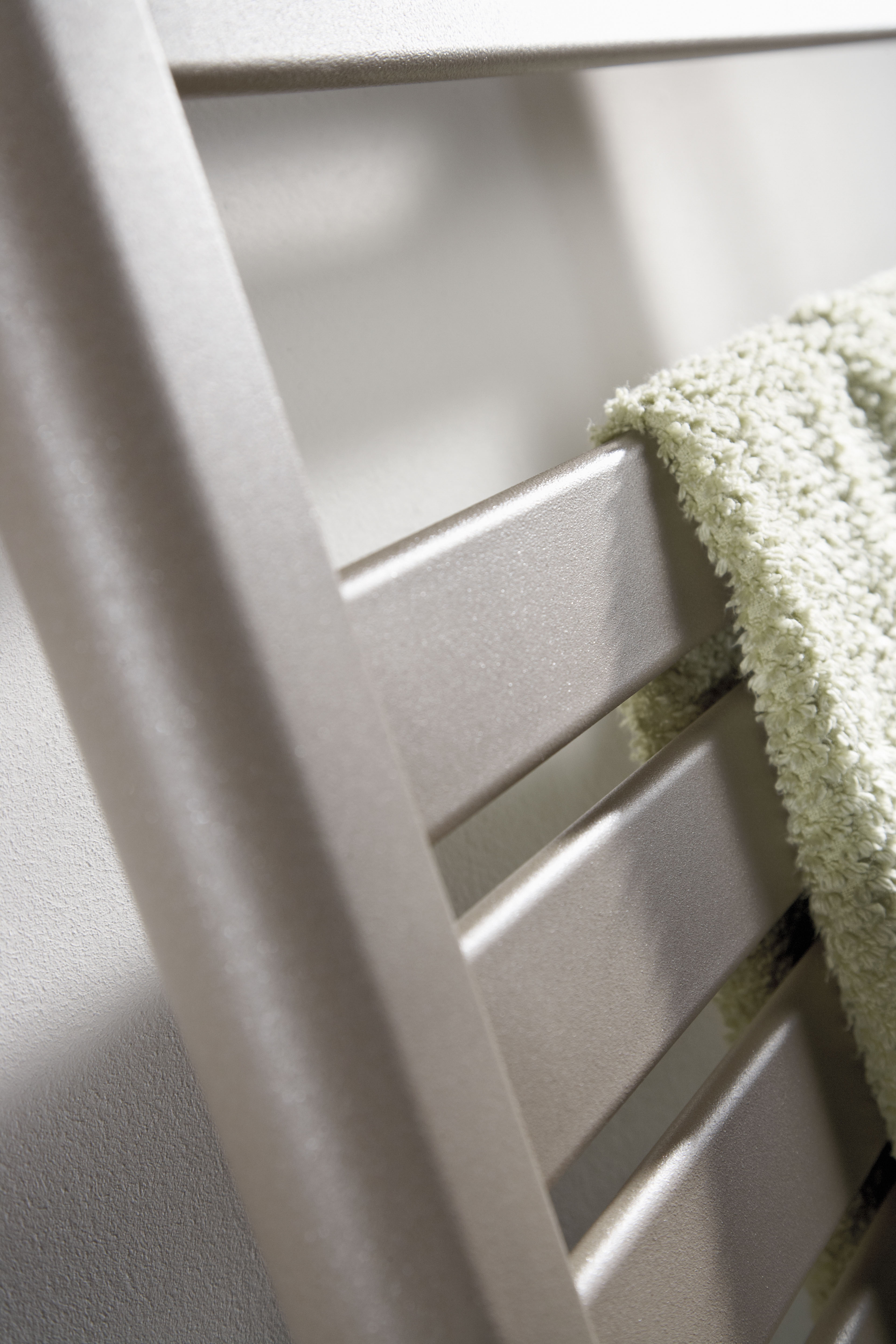 HSK Design-Heizkörper „Image“ 60 × 172 cm in Pergamon HSK Design-Heizkörper „Image“ 60 × 172 cm in Pergamon