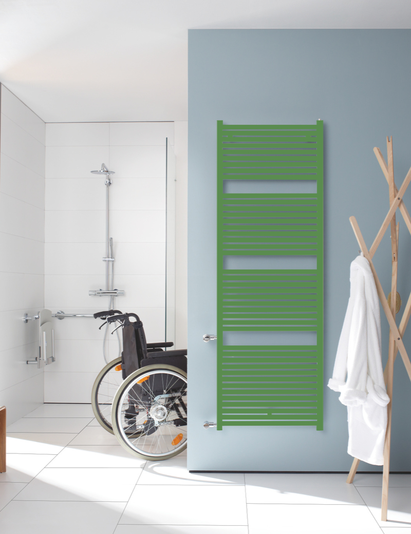 Zehnder Design-Heizkörper „Toga“ für Warmwasser-Zentralheizung oder gemischten Betrieb 60 × 71,6 cm in Reseda Green (RAL 6011)