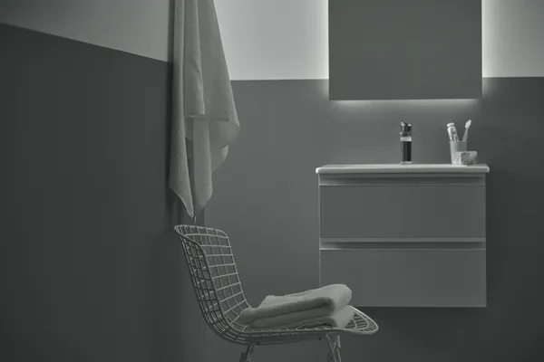 Waschtischarmatur Tesi, BlueStart, 5 l/min., mit Ablaufgarnitur, Ausladung 93mm, Chrom Waschtischarmatur Tesi, BlueStart, 5 l/min., mit Ablaufgarnitur, Ausladung 93mm, Chrom