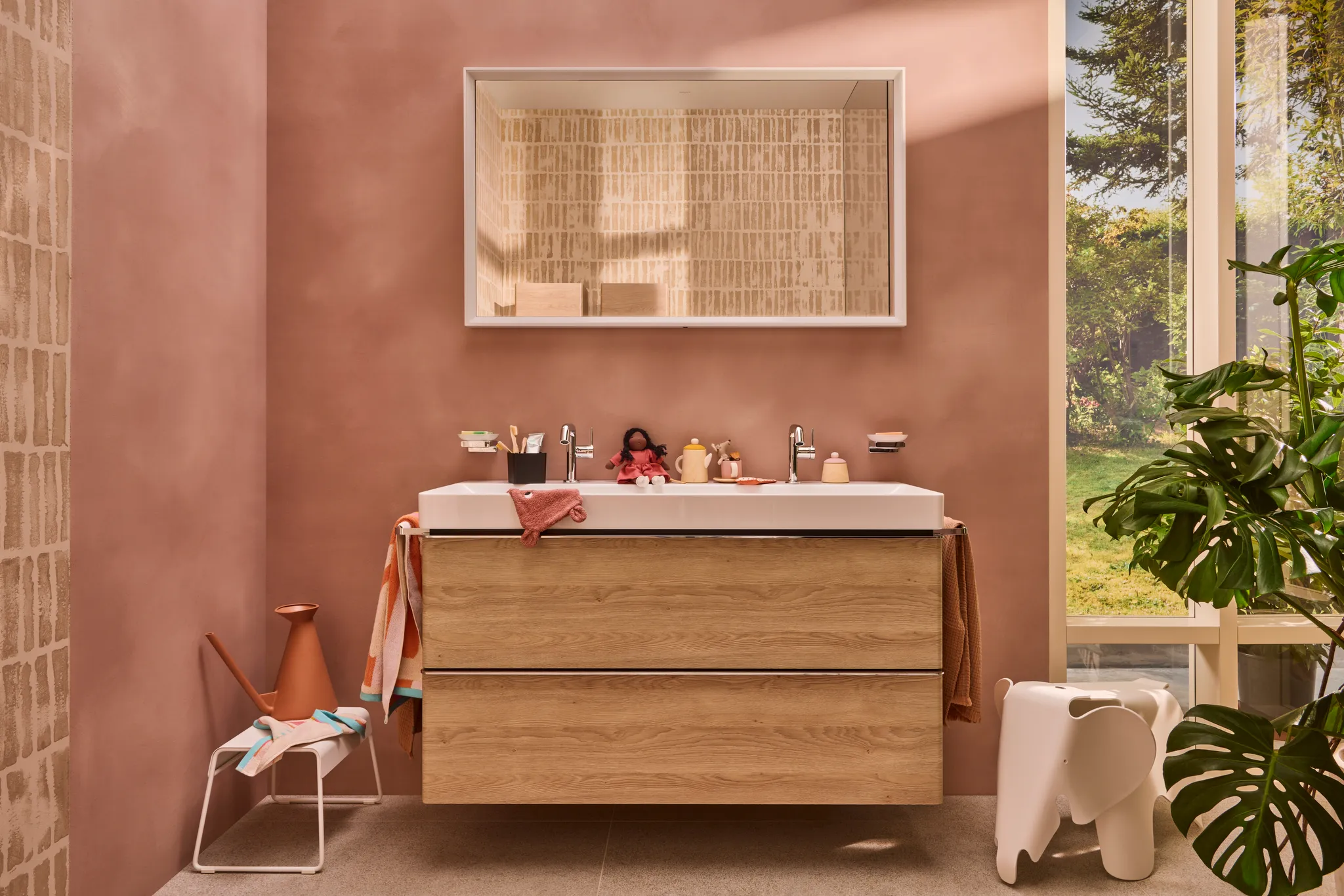 Xarita E Spiegel mit LED-Beleuchtung 1200/50 IR Sensor Mattweiß Xarita E Spiegel mit LED-Beleuchtung 1200/50 IR Sensor Mattweiß