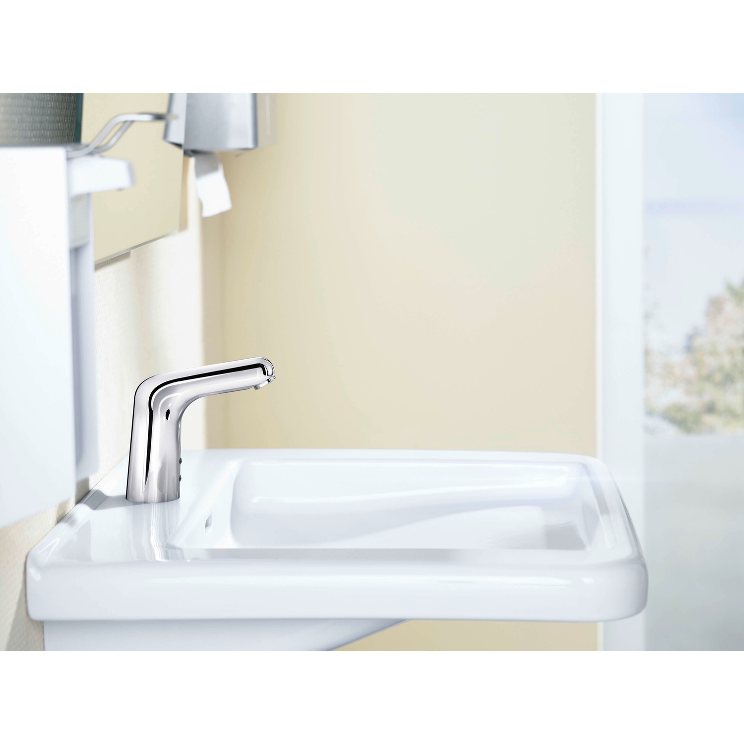 Hansa Waschtischarmatur, elektronisch „Medipro“ Ausladung 117 mm in Chrom Hansa Waschtischarmatur, elektronisch „Medipro“ Ausladung 117 mm in Chrom