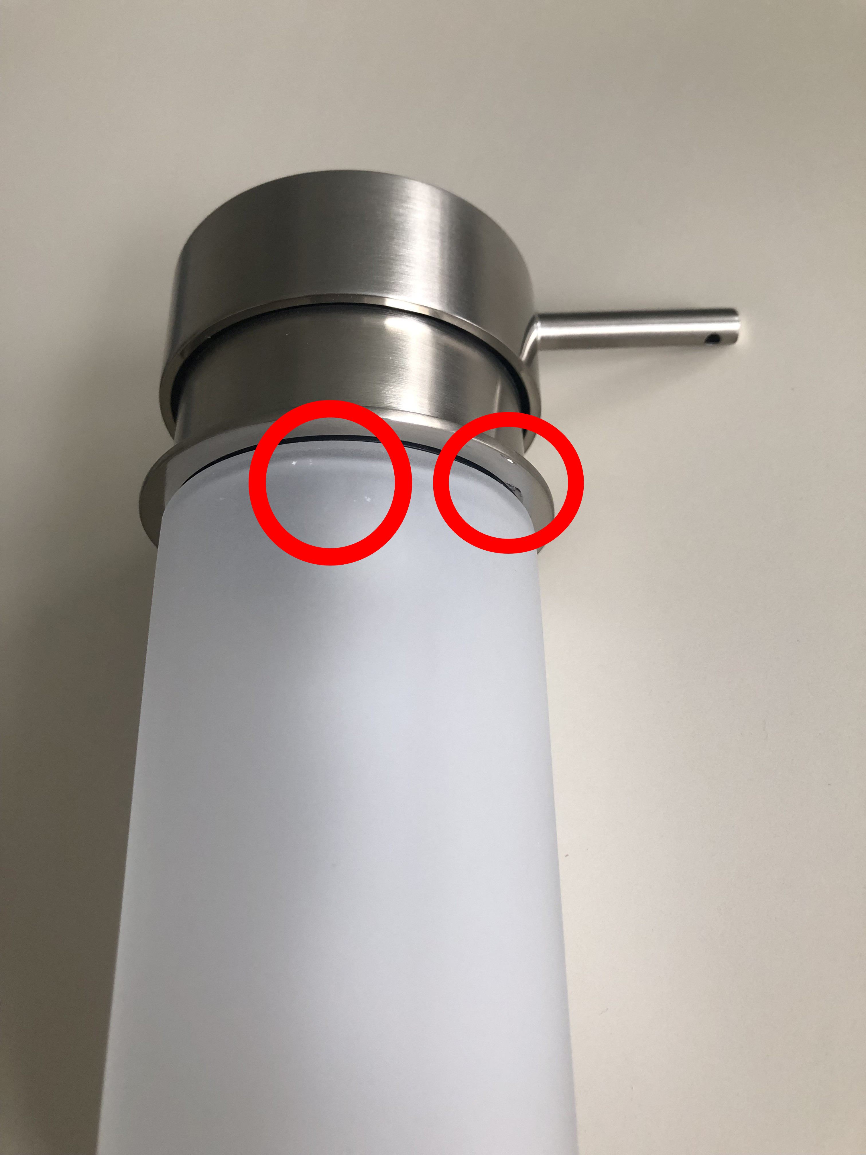 Duravit Seifenspender „Starck T“, Befestigung verdeckt 6 × 17,6 cm in Edelstahl gebürstet 0099357000 - B-Ware Duravit Seifenspender „Starck T“, Befestigung verdeckt 6 × 17,6 cm in Edelstahl gebürstet 0099357000 - B-Ware