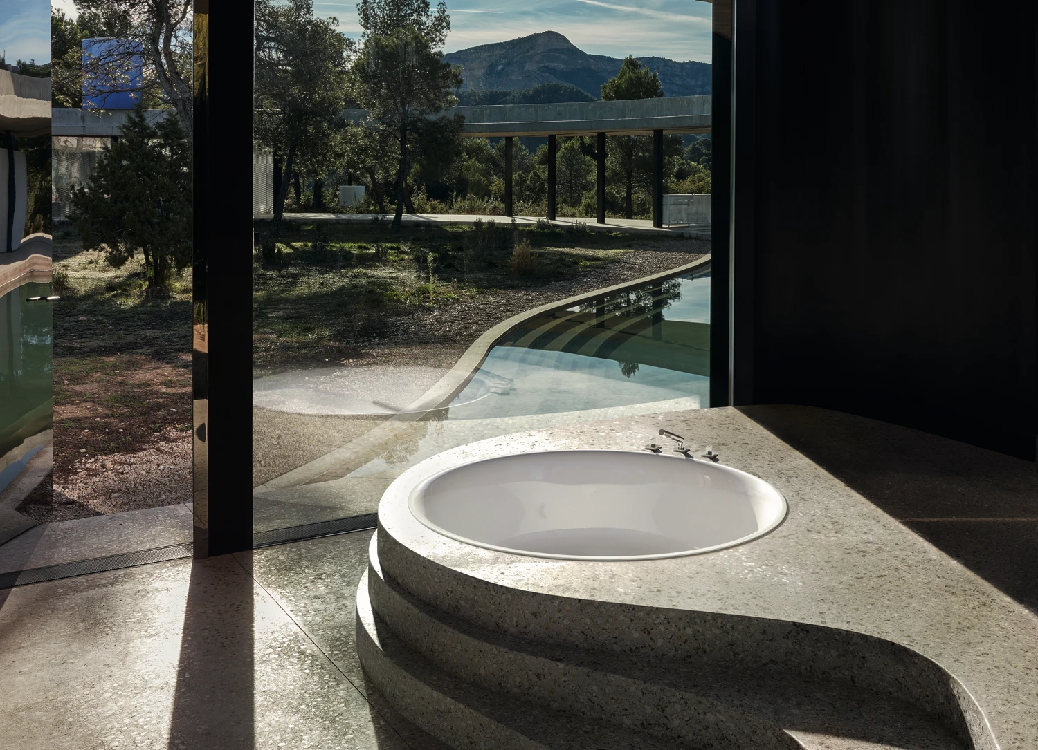 Bette Badewanne „BettePond“ rund 45 cm in Silver, mit Überlauf Bette Badewanne „BettePond“ rund 45 cm in Silver, mit Überlauf