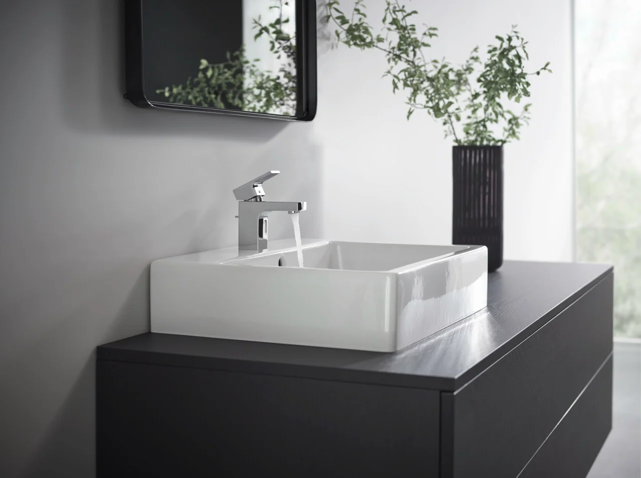 Hansgrohe Vernis Shape Einhebel-Waschtischmischer 70, Chrom, Ausladung 89 mm, Auslaufhöhe 71 mm