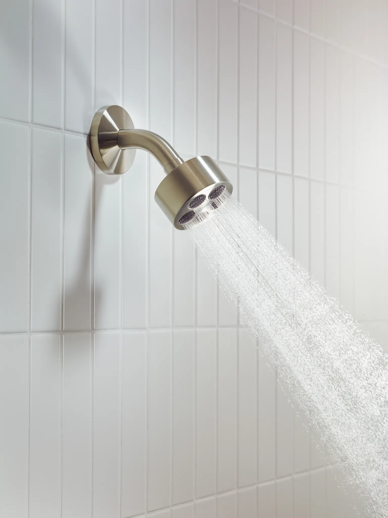 Hansgrohe AXOR One Kopfbrause 75 1jet EcoSmart Brushed Nickel, 73 mm Brausekopfgröße, PowderRain Strahlart, 8,7 l/min Durchflussmenge, verstellbarer Winkel, abnehmbare Kopfbrause, für Durchlauferhitzer geeignet Hansgrohe AXOR One Kopfbrause 75 1jet EcoSmart Brushed Nickel, 73 mm Brausekopfgröße, PowderRain Strahlart, 8,7 l/min Durchflussmenge, verstellbarer Winkel, abnehmbare Kopfbrause, für Durchlauferhitzer geeignet