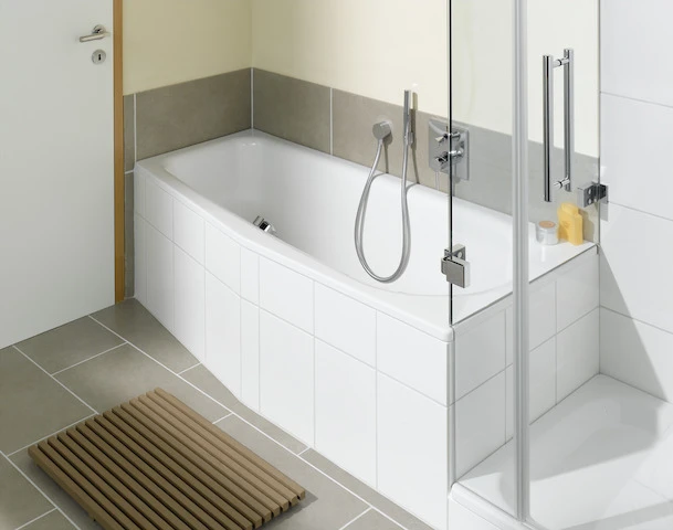 Bette Badewanne „BetteLuna“ fünfeck 170 × 75 cm, rechts in Greige Bette Badewanne „BetteLuna“ fünfeck 170 × 75 cm, rechts in Greige