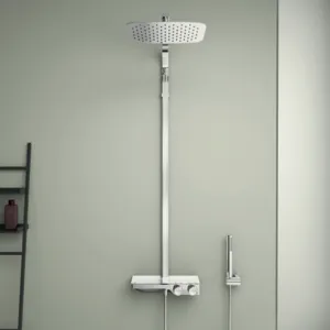 Ideal Standard Duschsystem Ceratherm S200 mit Ablage und Stick-Handbrause Chrom Ideal Standard Duschsystem Ceratherm S200 mit Ablage und Stick-Handbrause Chrom