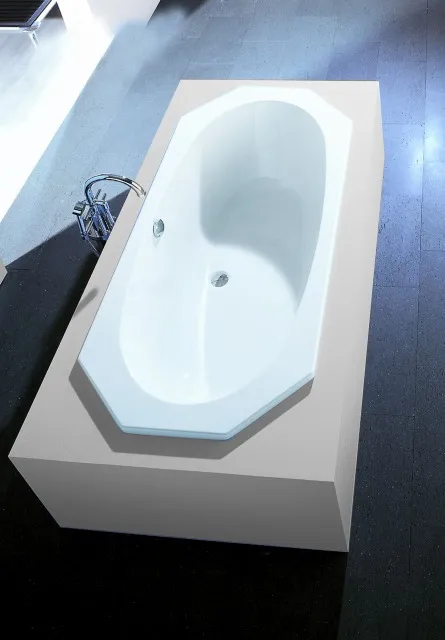 Hoesch Badewanne „Armada“ achteck 180 × 80 cm in Weiß