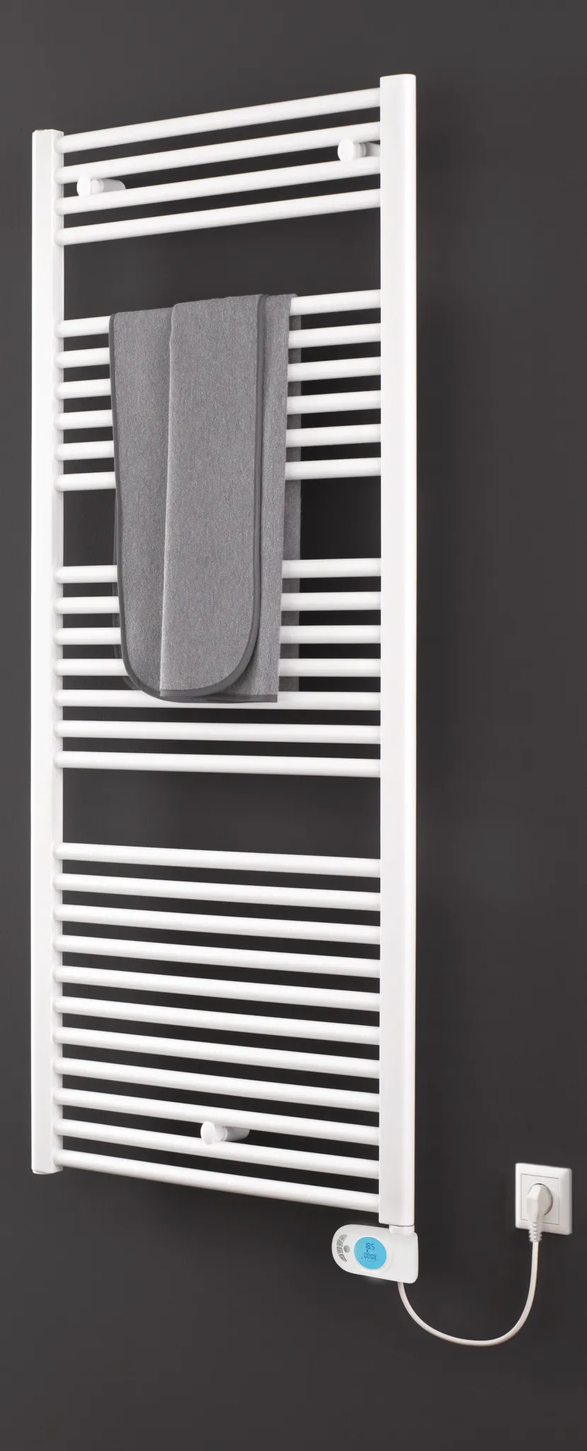BEMM Design-Elektroheizkörper „Ares EK-R“ 48 × 81,8 cm