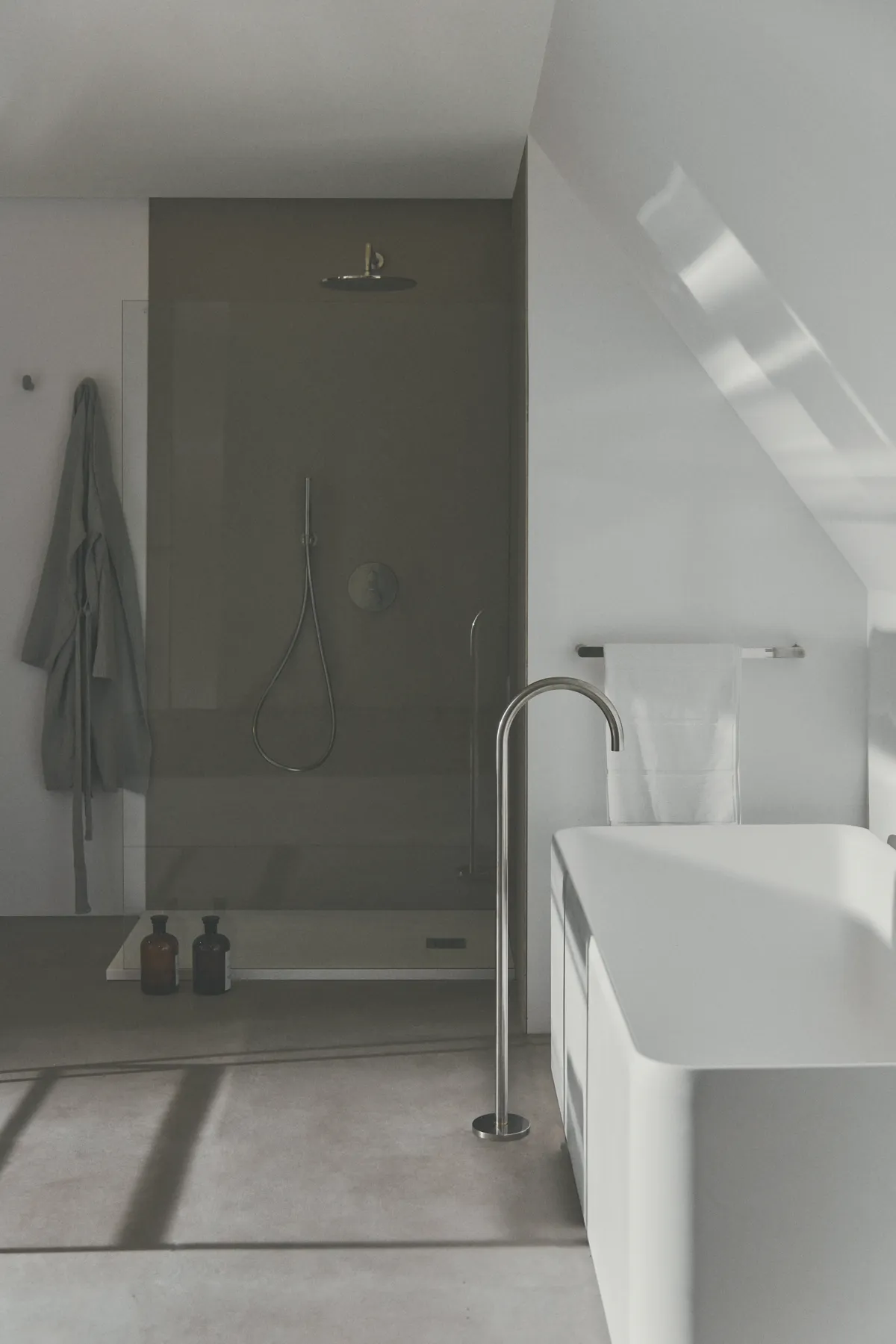 Ideal Standard Wanneneinlauf Joy, freistehend, Chrom Ideal Standard Wanneneinlauf Joy, freistehend, Chrom