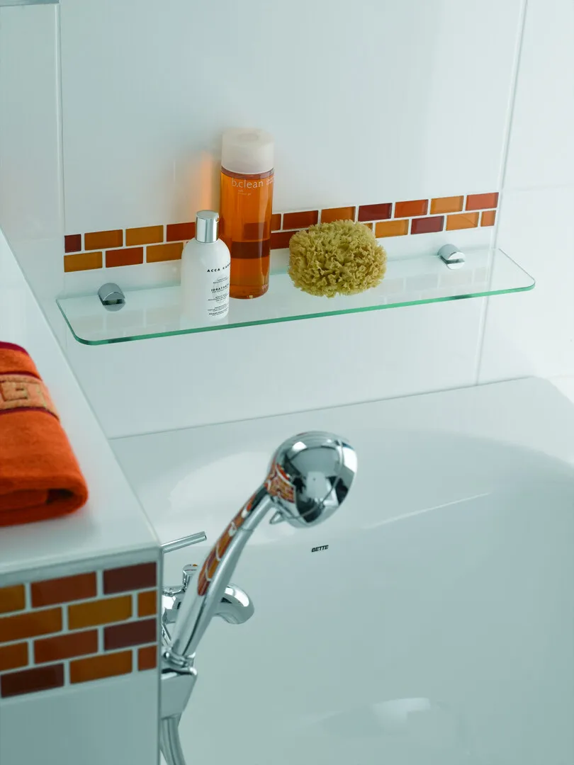 emco Ablage „rondo 2“ chrom/klar in chrom, Befestigung verdeckt emco Ablage „rondo 2“ chrom/klar in chrom, Befestigung verdeckt