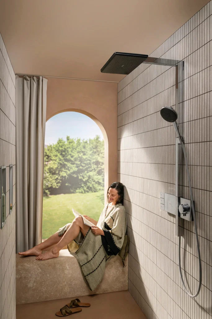 Hansgrohe Raindance Alive Q Showerpipe 210/340 2jet EcoSmart Thermostat Chrom, Aufputzinstallation, 8 l/min Durchfluss, 1,9 bar Mindestfließdruck Hansgrohe Raindance Alive Q Showerpipe 210/340 2jet EcoSmart Thermostat Chrom, Aufputzinstallation, 8 l/min Durchfluss, 1,9 bar Mindestfließdruck