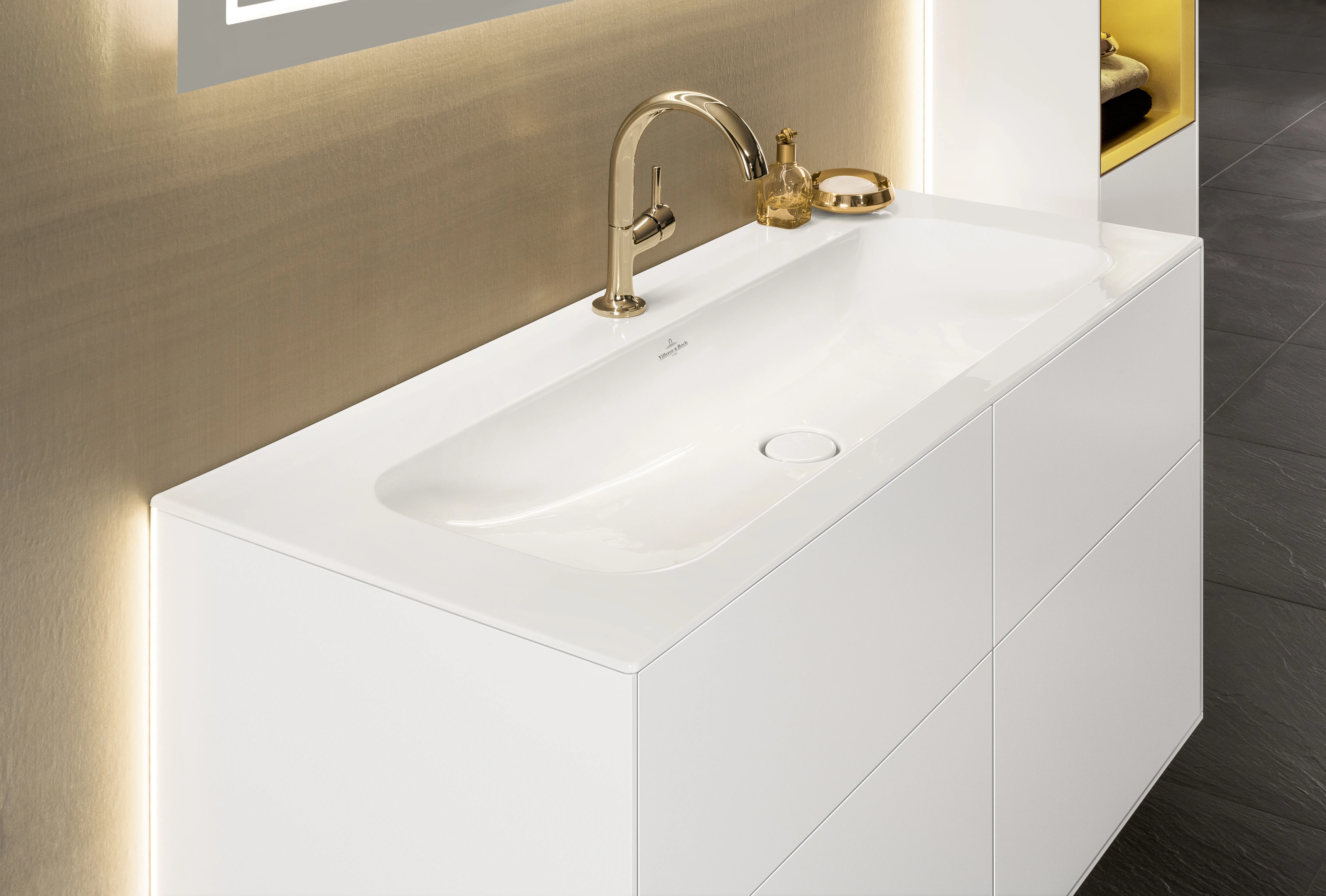 Villeroy & Boch Schrankwaschtisch aus TitanCeram „Finion“ 1200 × 500 × 160 mm, mit Hahnlochbohrung, Hahnlochposition mittig in Weiß Alpin, mit CeramicPlus Villeroy & Boch Schrankwaschtisch aus TitanCeram „Finion“ 1200 × 500 × 160 mm, mit Hahnlochbohrung, Hahnlochposition mittig in Weiß Alpin, mit CeramicPlus