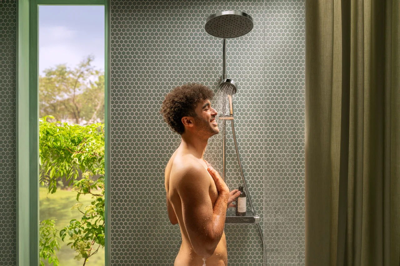 Activera S Showerpipe 240 1jet EcoSmart+ mit ShowerTablet Select 360 Varia, Oberfläche: Chrom Activera S Showerpipe 240 1jet EcoSmart+ mit ShowerTablet Select 360 Varia, Oberfläche: Chrom